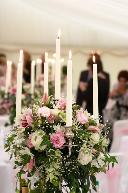 Wedding Guests Arrive